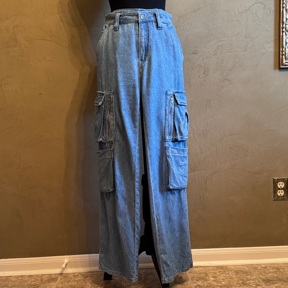 Guess Women's Denim Cargo Wide Leg Jeans